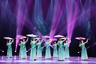 “群星”精品薈萃大灣區(qū)，“大地情深”巡演廣州專場演出服務(wù)溫暖上演